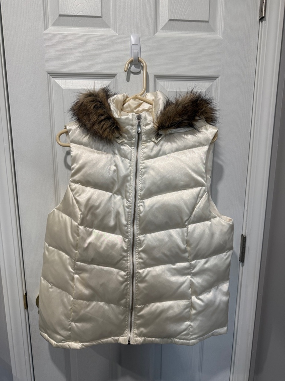 Style & Co. Cream Puffer Vest with Faux Fur Trim